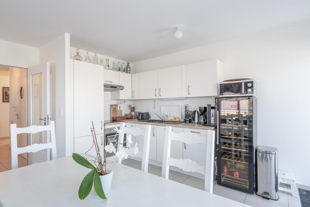 Appartement à Portée De Mer. Appt 70m2, 2ch+parking *